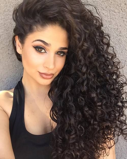 Easy Long Wavy Curly Hairstyles for Women