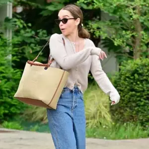 Emilia Clarke's Effortless Chic Street Loewe Anagram Style