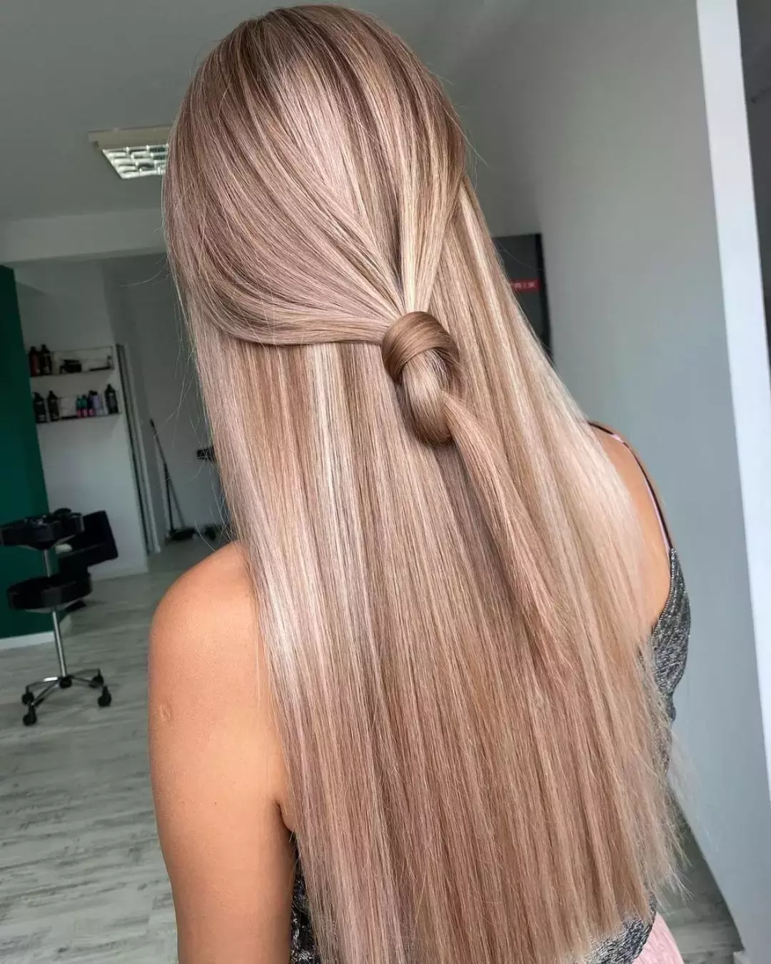 Long Sleek Knotted Half Pony