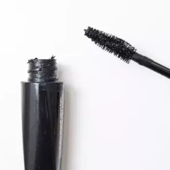 Mascara Bottle Necks