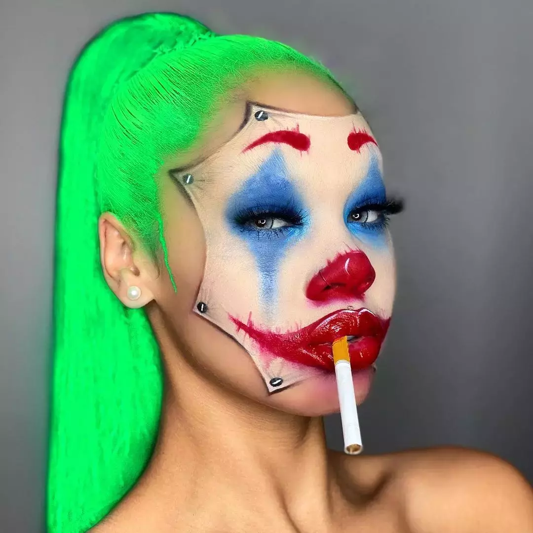 Sexy Joker Halloween Makeup