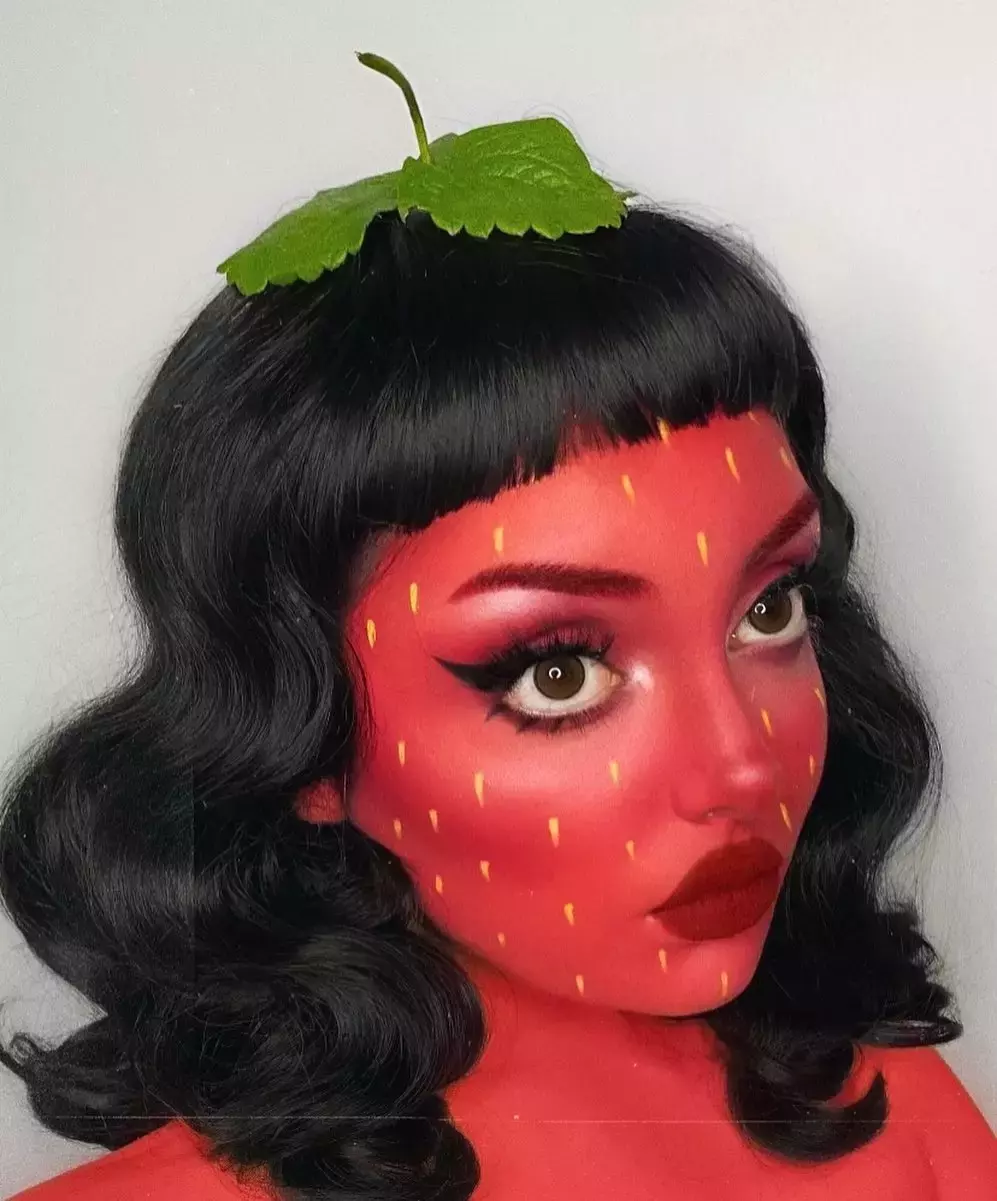 This Cute Strawberry Halloween Makeup