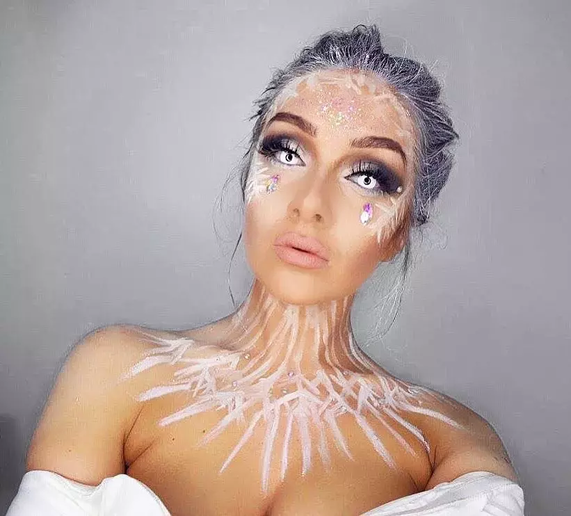 This Ice Queen Halloween Hairstyle